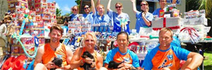 Paddlers Take Care of Pets